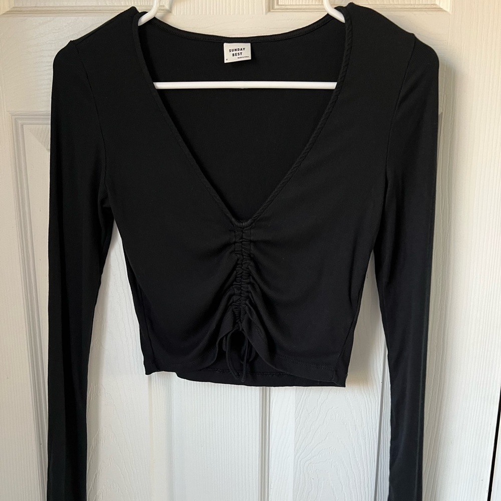 Aritzia Sunday Best long sleep top